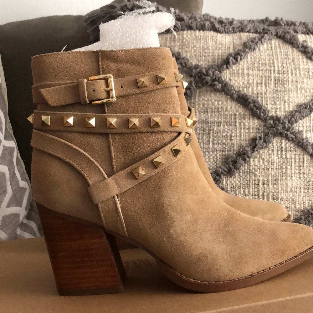Steve Madden studded booties